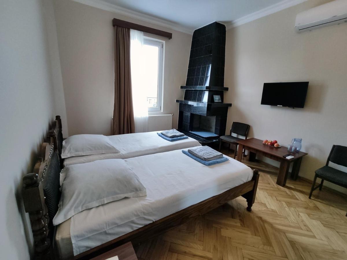 Guesthouse White Swan Kobuleti Eksteriør bilde
