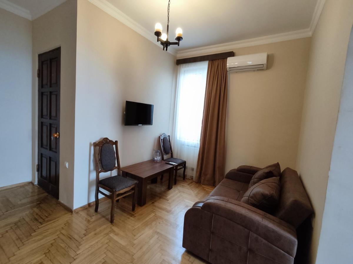 Guesthouse White Swan Kobuleti Eksteriør bilde