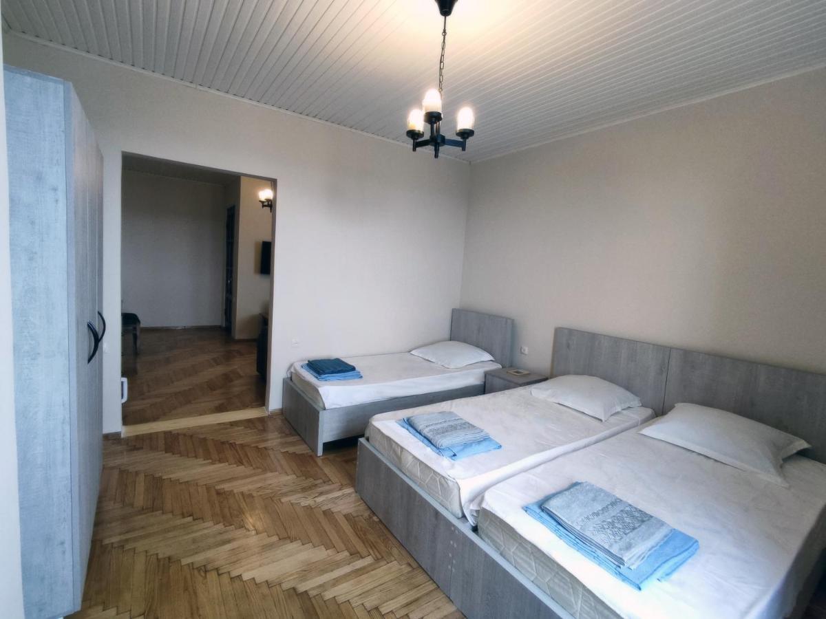 Guesthouse White Swan Kobuleti Eksteriør bilde