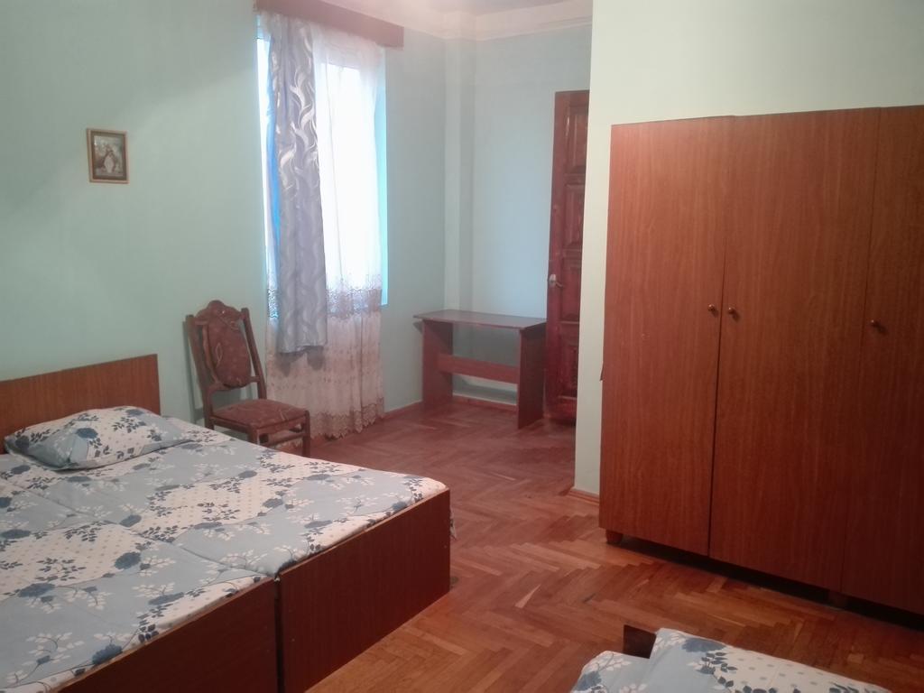Guesthouse White Swan Kobuleti Eksteriør bilde