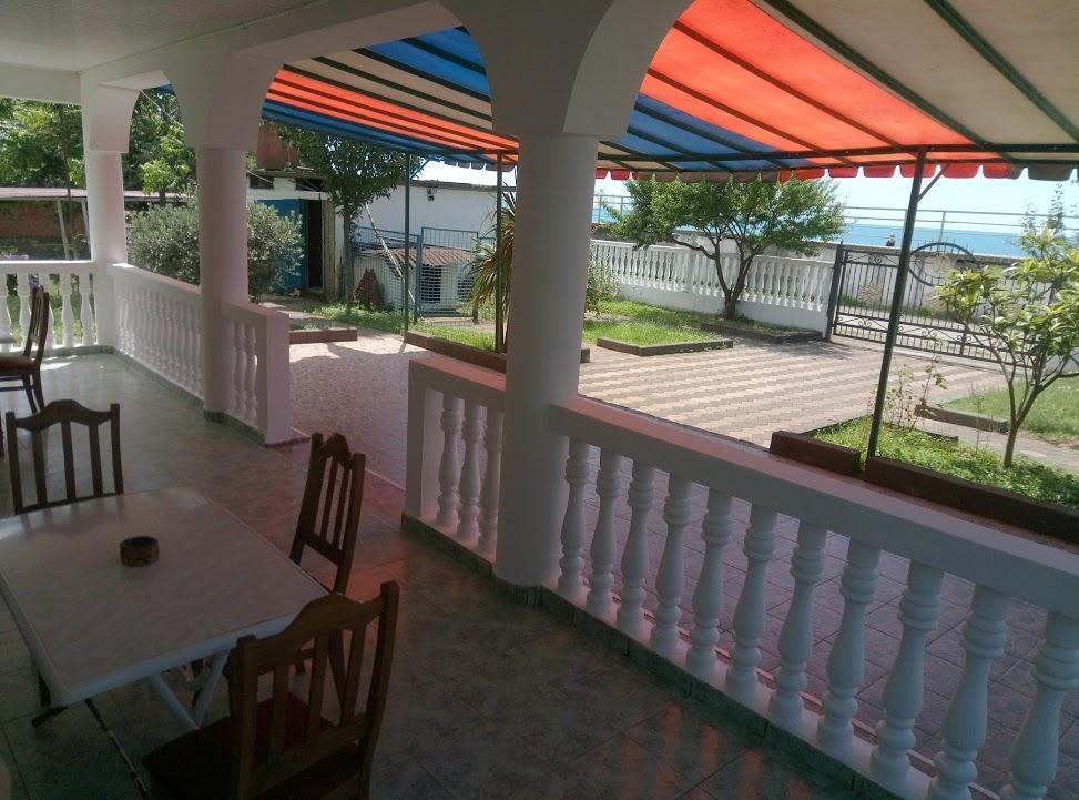 Guesthouse White Swan Kobuleti Eksteriør bilde